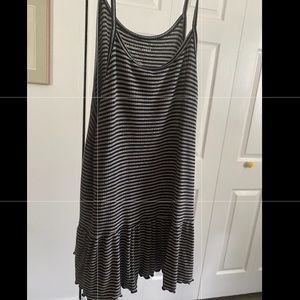 American eagle flowy tank